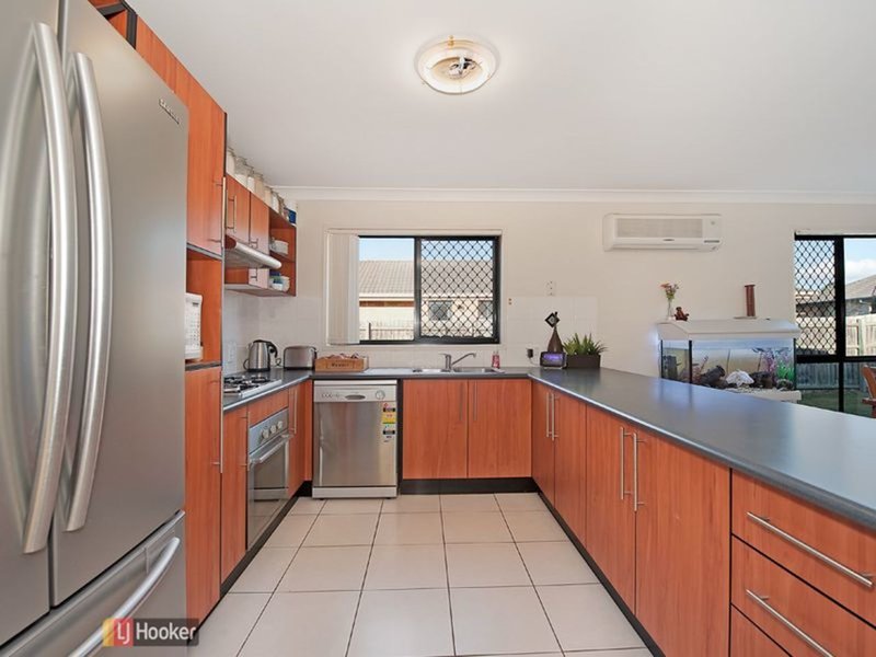 Photo - 9 Braheem Street, Morayfield QLD 4506 - Image 6