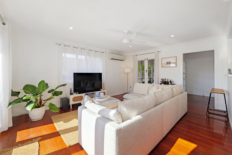 Photo - 9 Bramcote Street, Chermside West QLD 4032 - Image 8