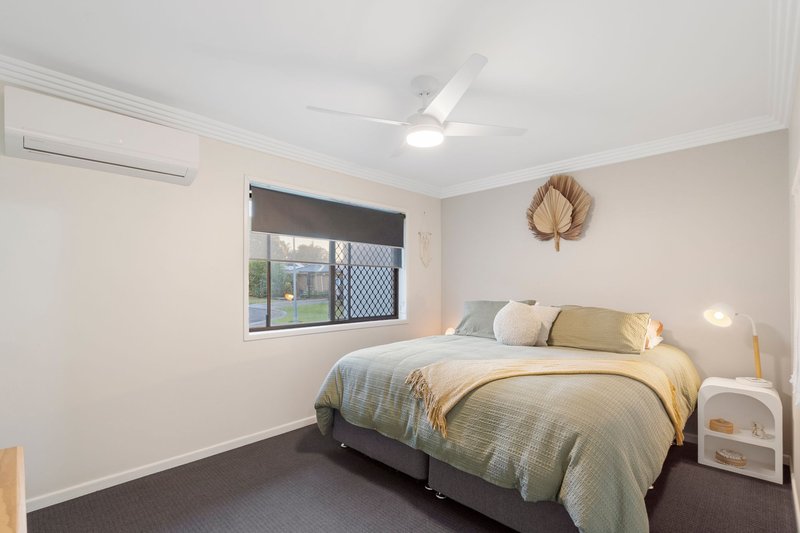 Photo - 9 Bramley Court, Mount Warren Park QLD 4207 - Image 10