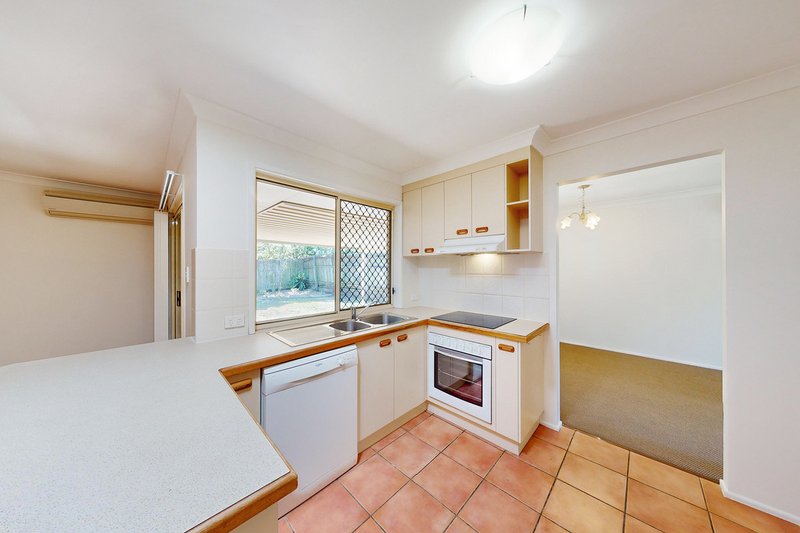 Photo - 9 Brampton Place, Taigum QLD 4018 - Image 2