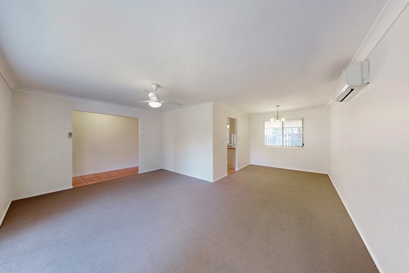 Photo - 9 Brampton Place, Taigum QLD 4018 - Image 4