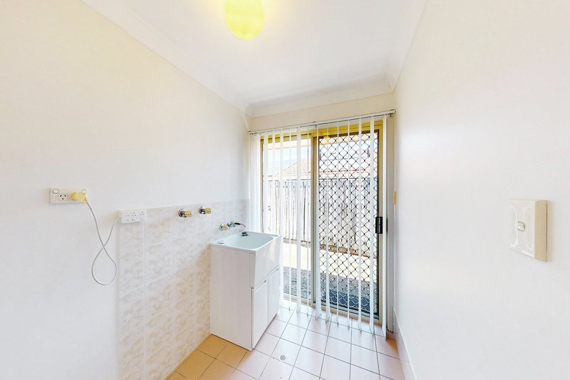 Photo - 9 Brampton Place, Taigum QLD 4018 - Image 9