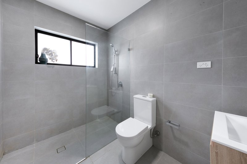 Photo - 9 Braunbeck Street, Bankstown NSW 2200 - Image 6