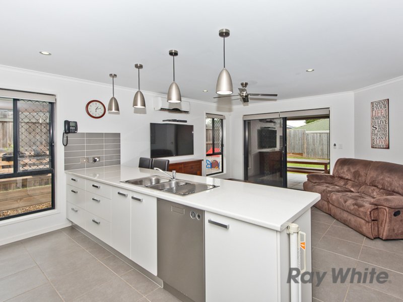 Photo - 9 Braxlaw Cres , Dakabin QLD 4503 - Image 14