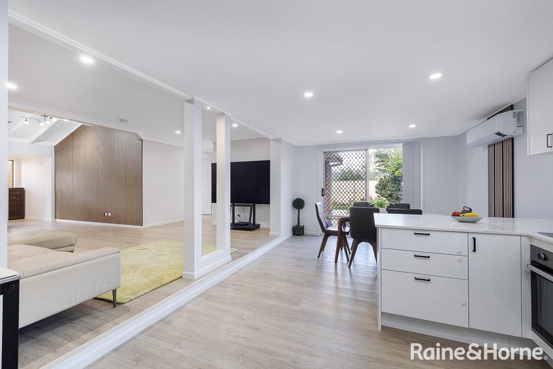 Photo - 9 Brentwood Drive, Daisy Hill QLD 4127 - Image 4