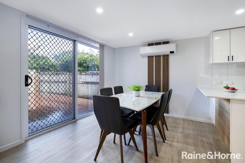 Photo - 9 Brentwood Drive, Daisy Hill QLD 4127 - Image 5