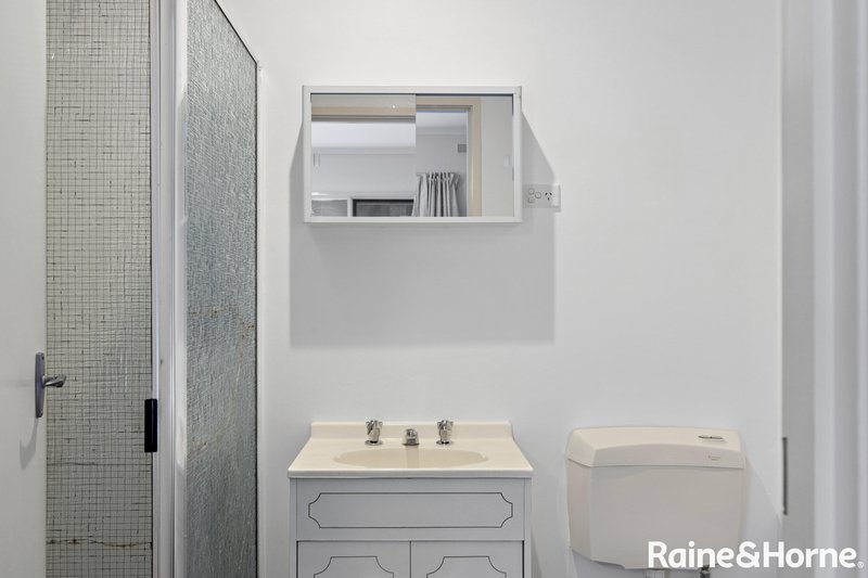 Photo - 9 Brian Road, Woodend VIC 3442 - Image 12