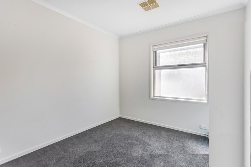 Photo - 9 Brocas Avenue, St Clair SA 5011 - Image 10