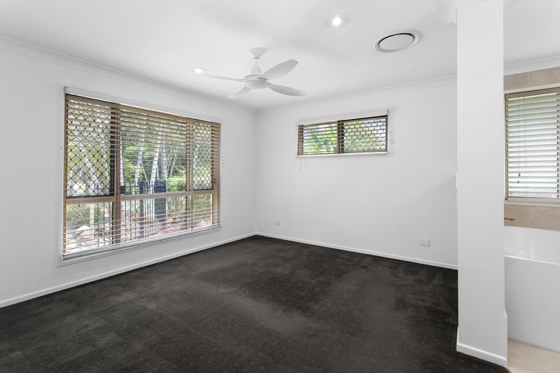 Photo - 9 Bromley Close, Murrumba Downs QLD 4503 - Image 6