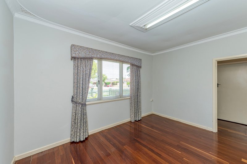 Photo - 9 Brosnan Street, Dianella WA 6059 - Image 5