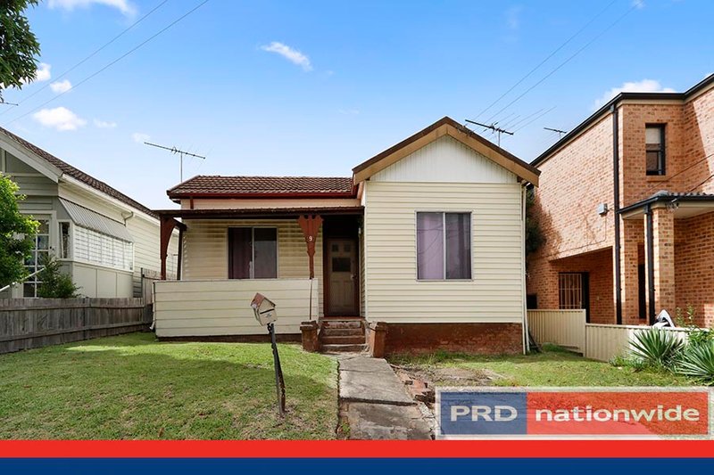 Photo - 9 Broughton Street, Mortdale NSW 2223 - Image 2