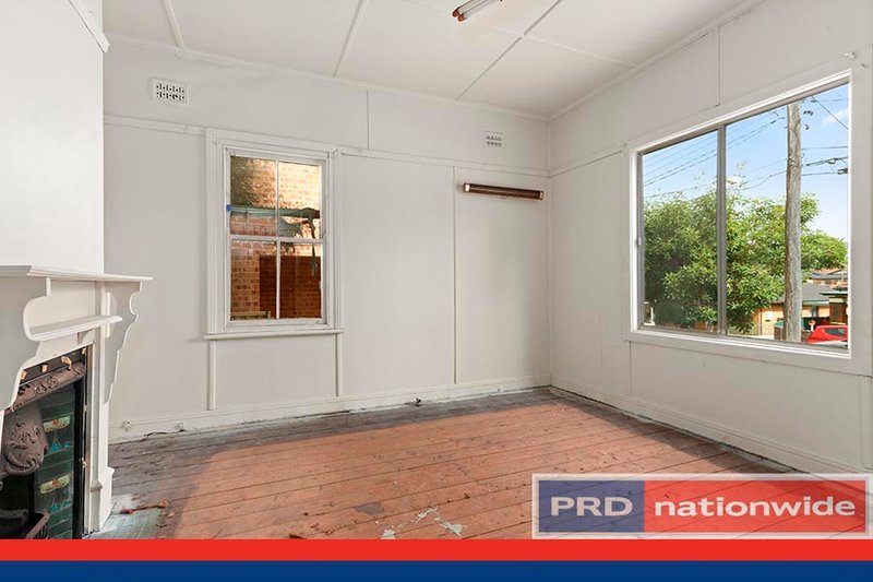 Photo - 9 Broughton Street, Mortdale NSW 2223 - Image 4