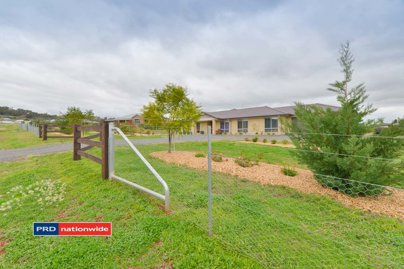 9 Browns Lane, Tamworth NSW 2340