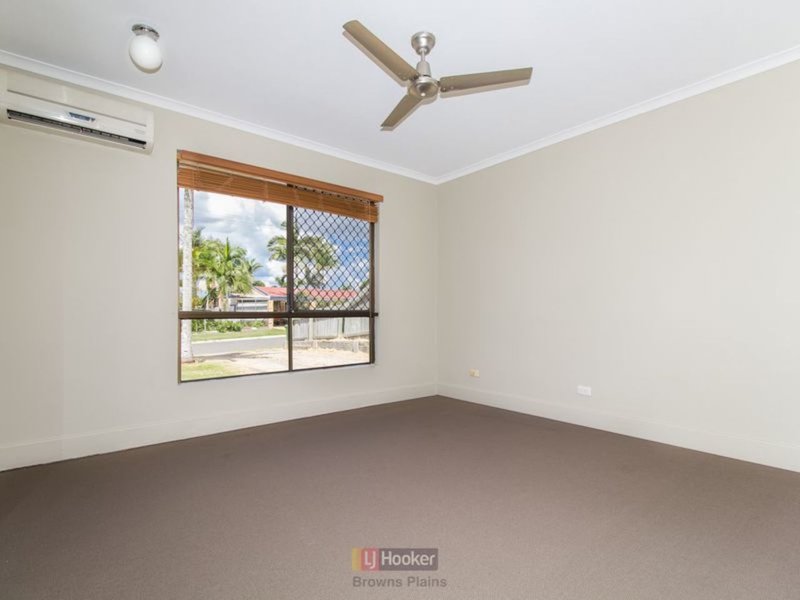 Photo - 9 Brushbox Street, Crestmead QLD 4132 - Image 4