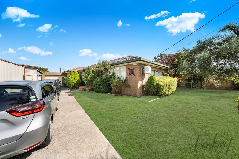 Photo - 9 Buller Parade, Lalor VIC 3075 - Image 3