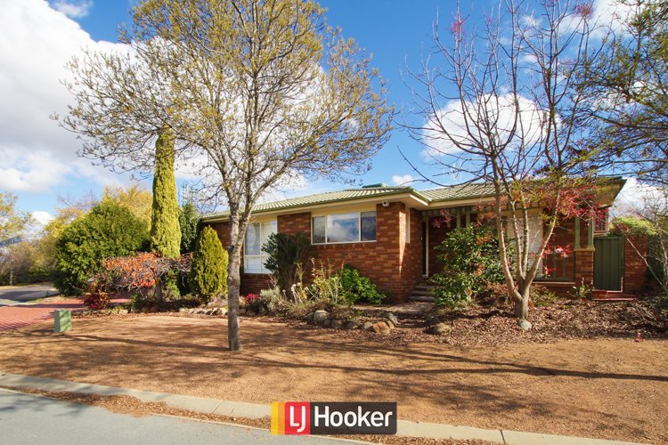 9 Bungaree Crescent, Ngunnawal ACT 2913