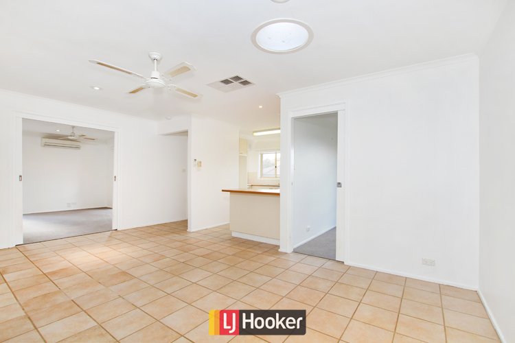 Photo - 9 Bungaree Crescent, Ngunnawal ACT 2913 - Image 4