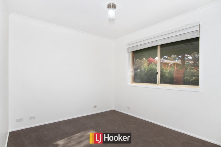 Photo - 9 Bungaree Crescent, Ngunnawal ACT 2913 - Image 8