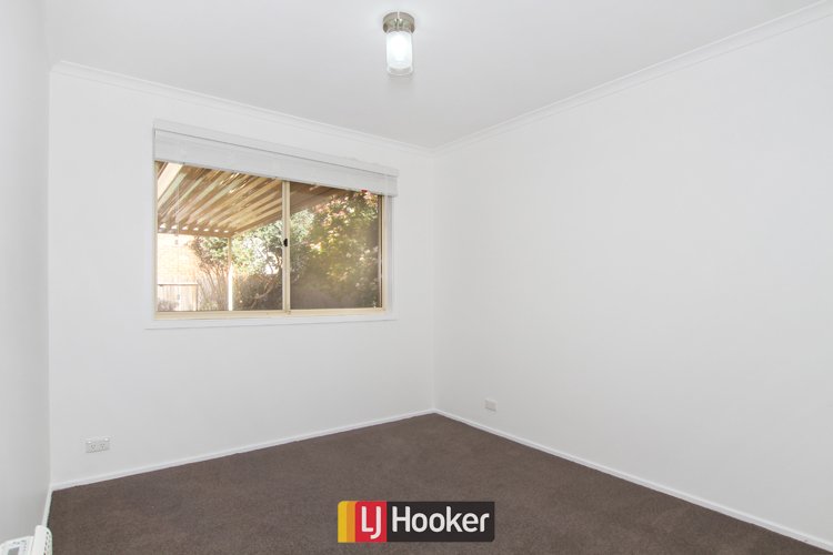 Photo - 9 Bungaree Crescent, Ngunnawal ACT 2913 - Image 9