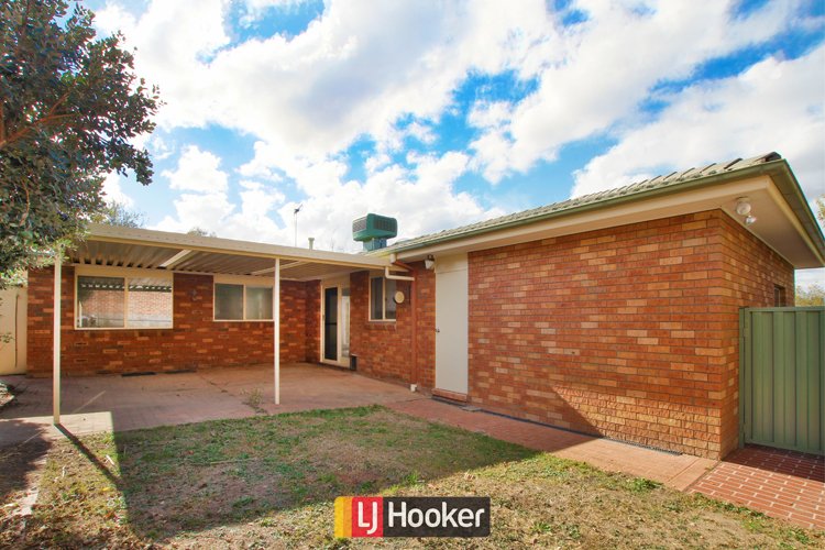 Photo - 9 Bungaree Crescent, Ngunnawal ACT 2913 - Image 12