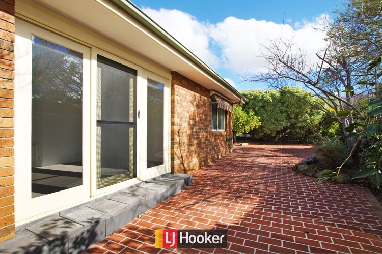 Photo - 9 Bungaree Crescent, Ngunnawal ACT 2913 - Image 13