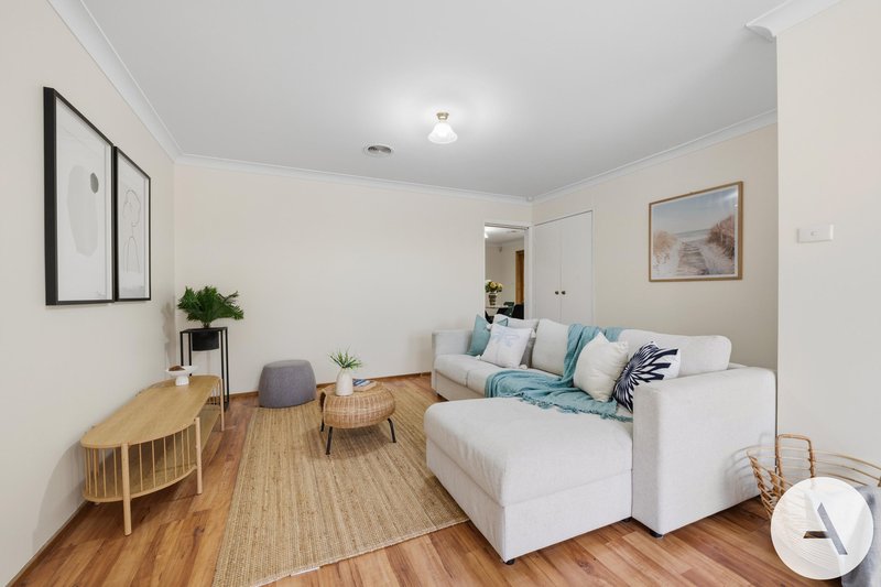 Photo - 9 Bunya Close, Palmerston ACT 2913 - Image 4