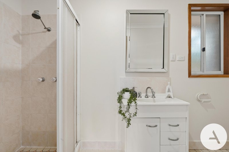 Photo - 9 Bunya Close, Palmerston ACT 2913 - Image 11