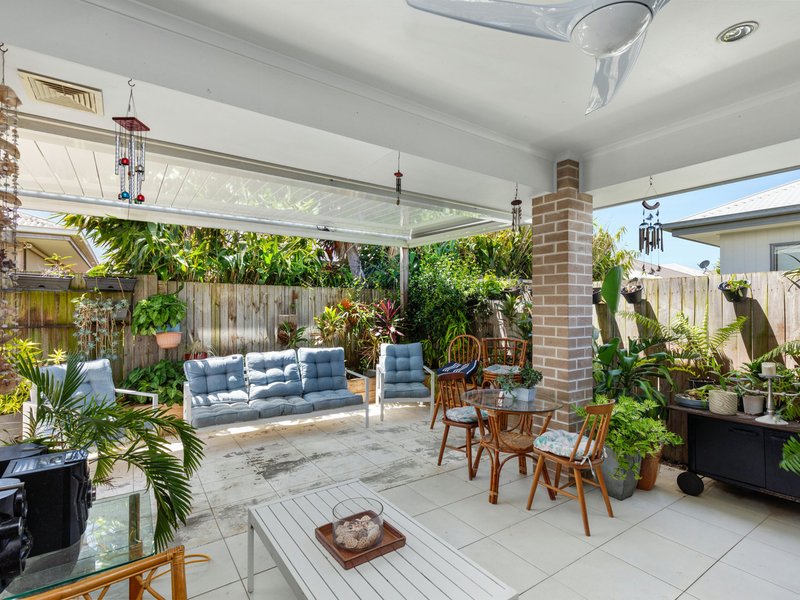 Photo - 9 Burgundy Court, Caloundra West QLD 4551 - Image 4