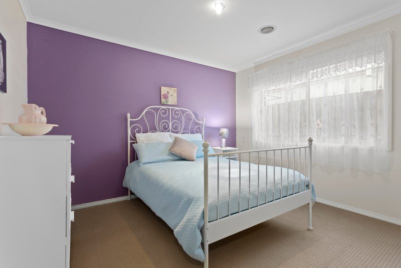 Photo - 9 Bushmans Way, South Morang VIC 3752 - Image 9