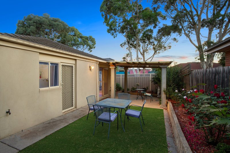 Photo - 9 Bushmans Way, South Morang VIC 3752 - Image 12