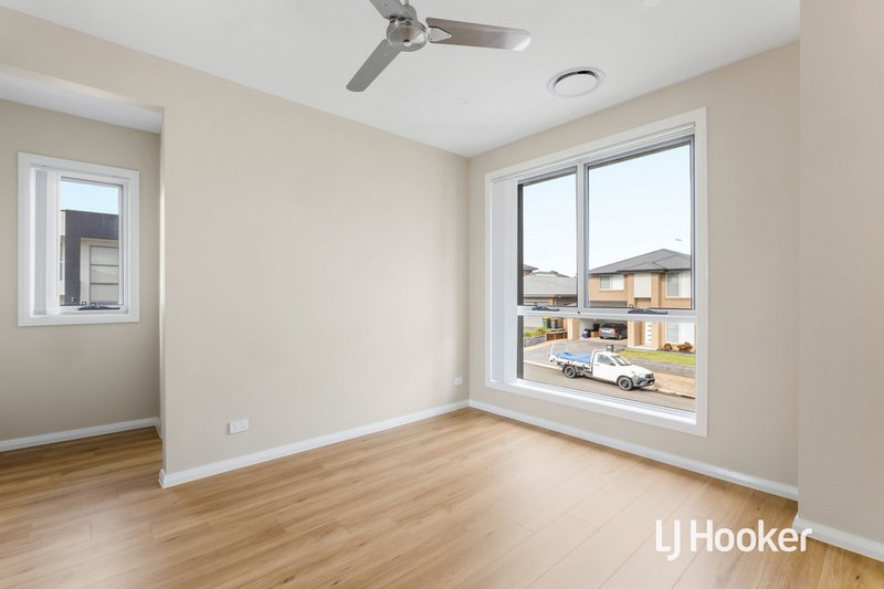 Photo - 9 Cabalima Street, Box Hill NSW 2765 - Image 4