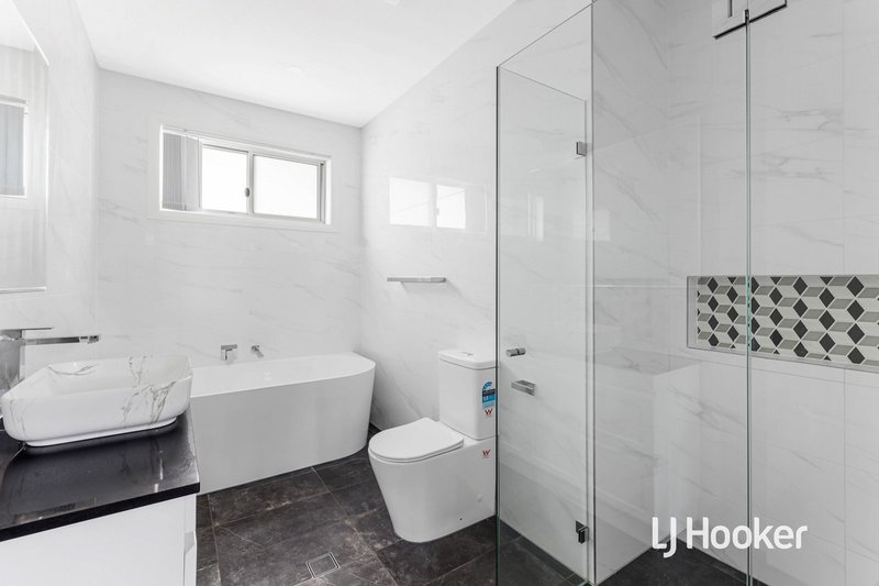 Photo - 9 Cabalima Street, Box Hill NSW 2765 - Image 7