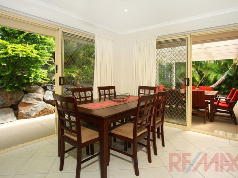 Photo - 9 Cabot Crt , Merrimac QLD 4226 - Image 6