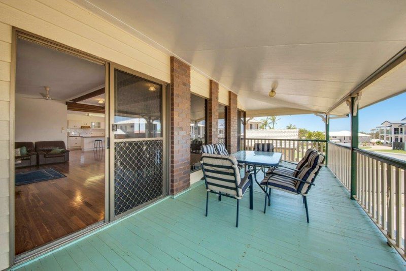 Photo - 9 Caledon Street, Tannum Sands QLD 4680 - Image 8