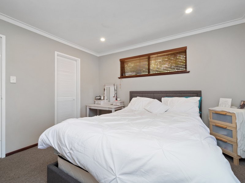 Photo - 9 Caley Road, Padbury WA 6025 - Image 10