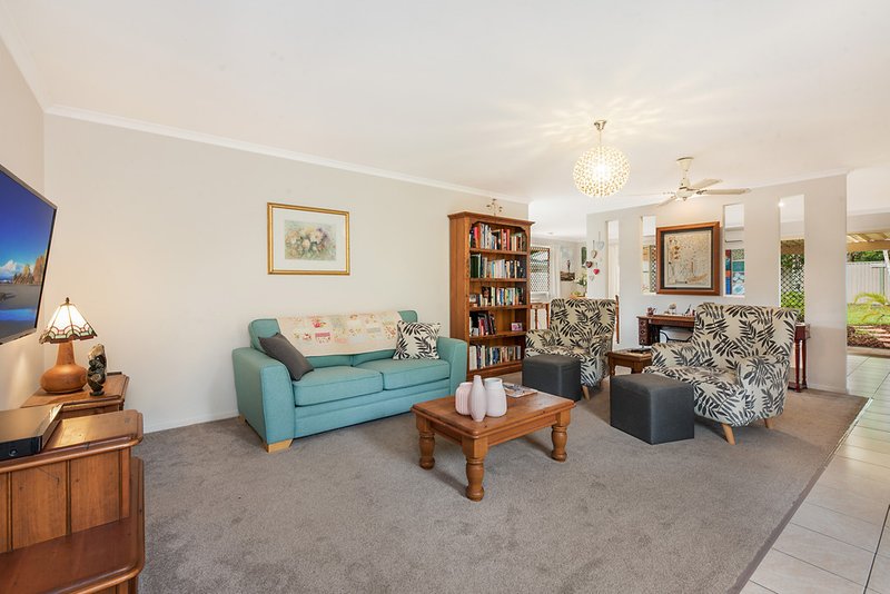 Photo - 9 Callistra Crescent, Buderim QLD 4556 - Image 3