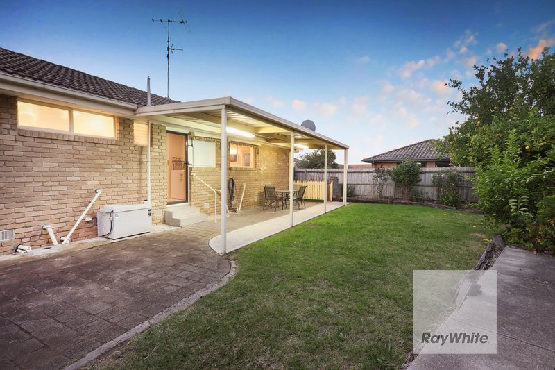 Photo - 9 Calshot Grove, Gladstone Park VIC 3043 - Image 21