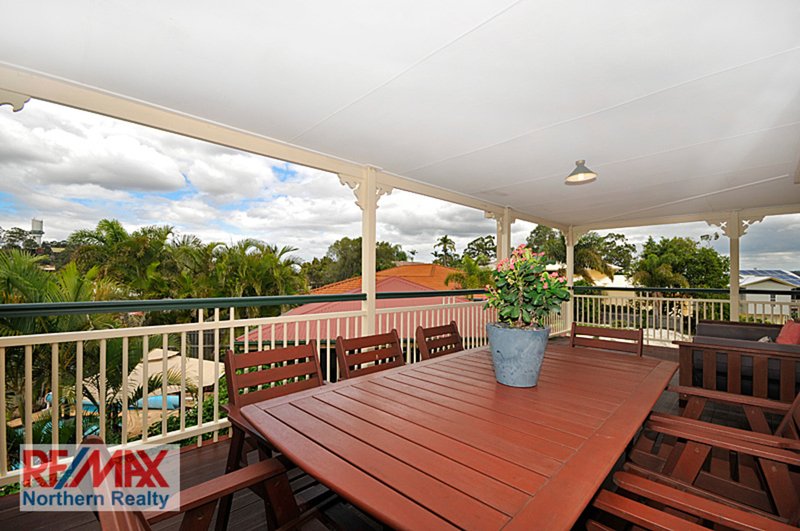 Photo - 9 Camara Ct , Eatons Hill QLD 4037 - Image 2