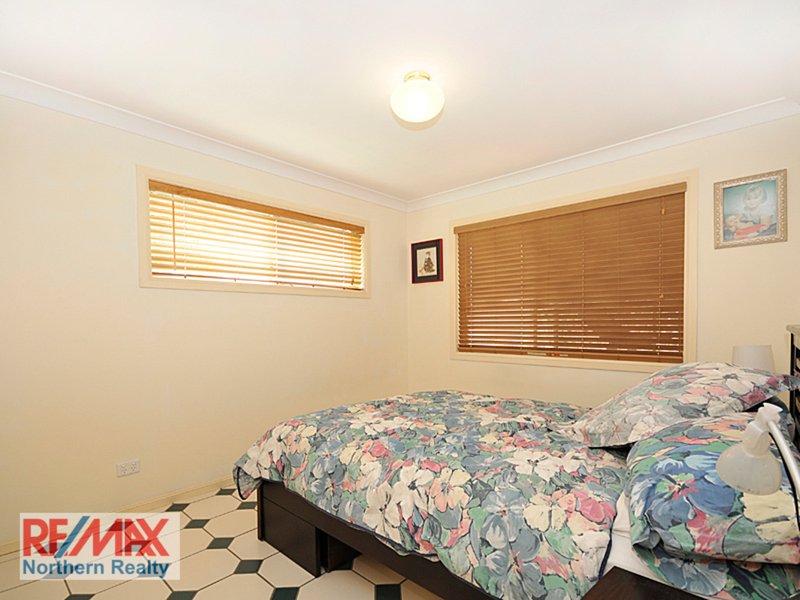 Photo - 9 Camara Ct , Eatons Hill QLD 4037 - Image 19