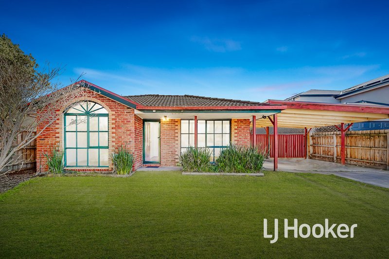 Photo - 9 Camdale Close, Hampton Park VIC 3976 - Image 1