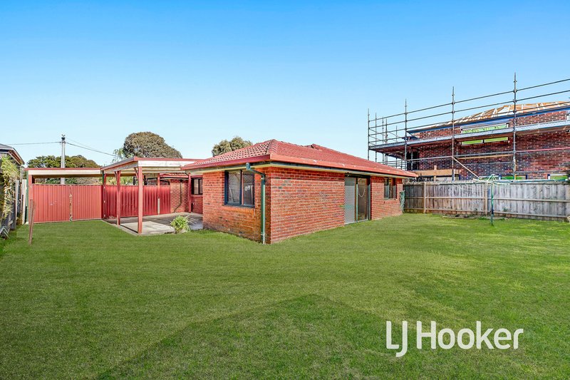 Photo - 9 Camdale Close, Hampton Park VIC 3976 - Image 17