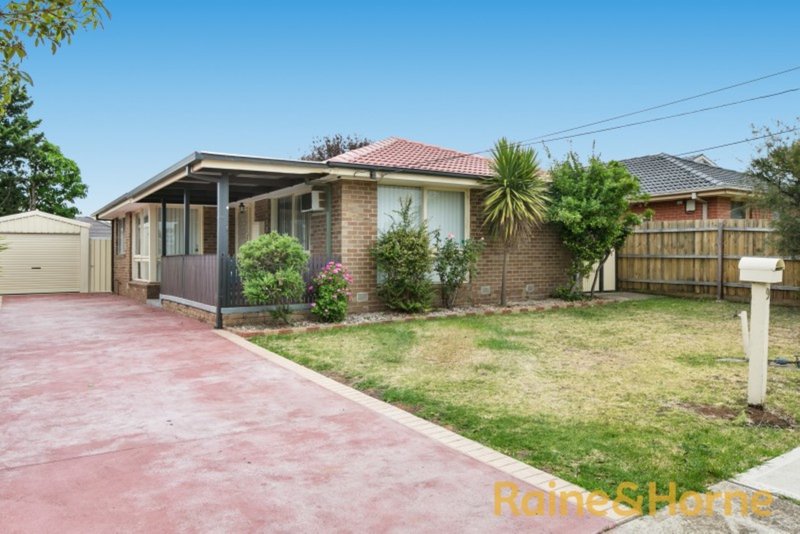 9 Camelot Drive, Albanvale VIC 3021