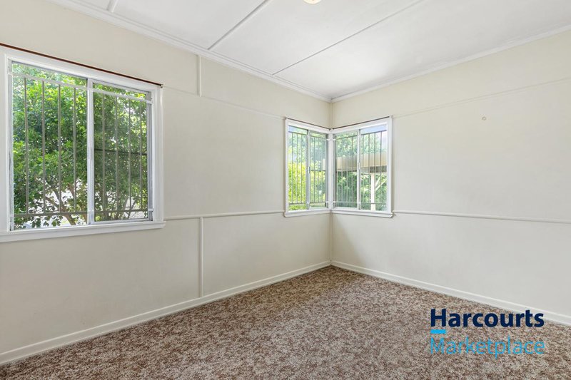 Photo - 9 Campana Street, Oxley QLD 4075 - Image 8