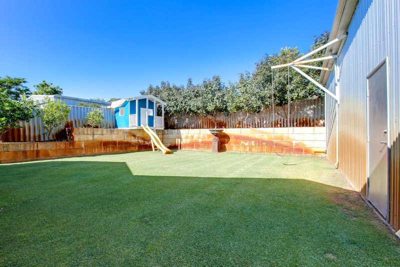 Photo - 9 Canham Way, Orelia WA 6167 - Image 12