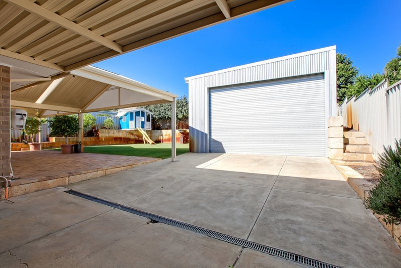 Photo - 9 Canham Way, Orelia WA 6167 - Image 15