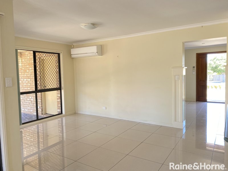 Photo - 9 Canning Court, Kuraby QLD 4112 - Image 7