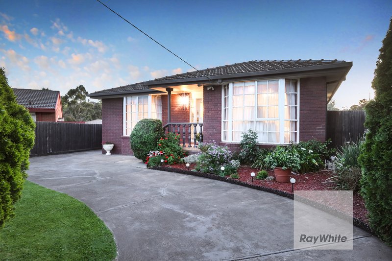 Photo - 9 Capri Court, Westmeadows VIC 3049 - Image 2