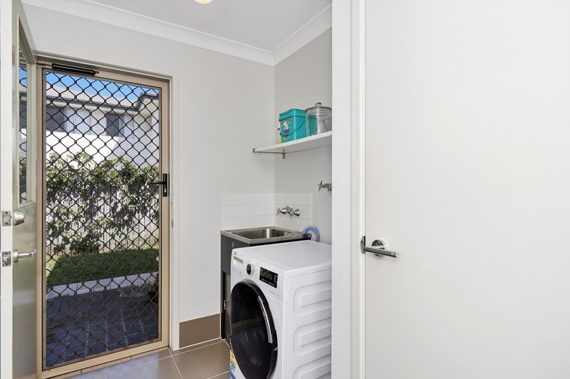 Photo - 9 Captain Cook Street, Urraween QLD 4655 - Image 12