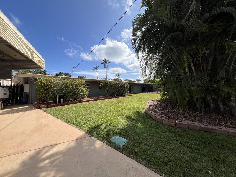 9 Carcoola Court, Rocky Point QLD 4874