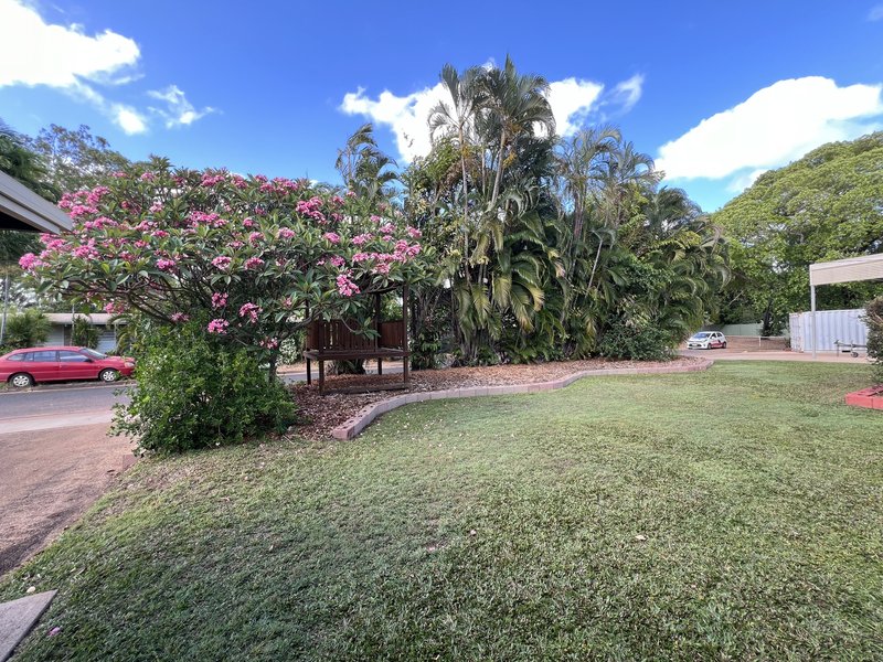 Photo - 9 Carcoola Court, Rocky Point QLD 4874 - Image 9